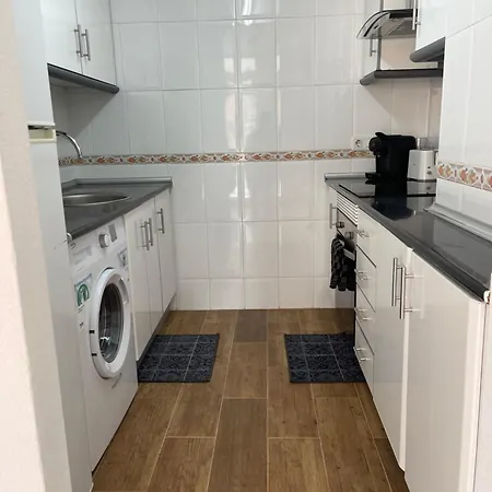 Apartamento Vacanza Διαμέρισμα Μπένιντορμ